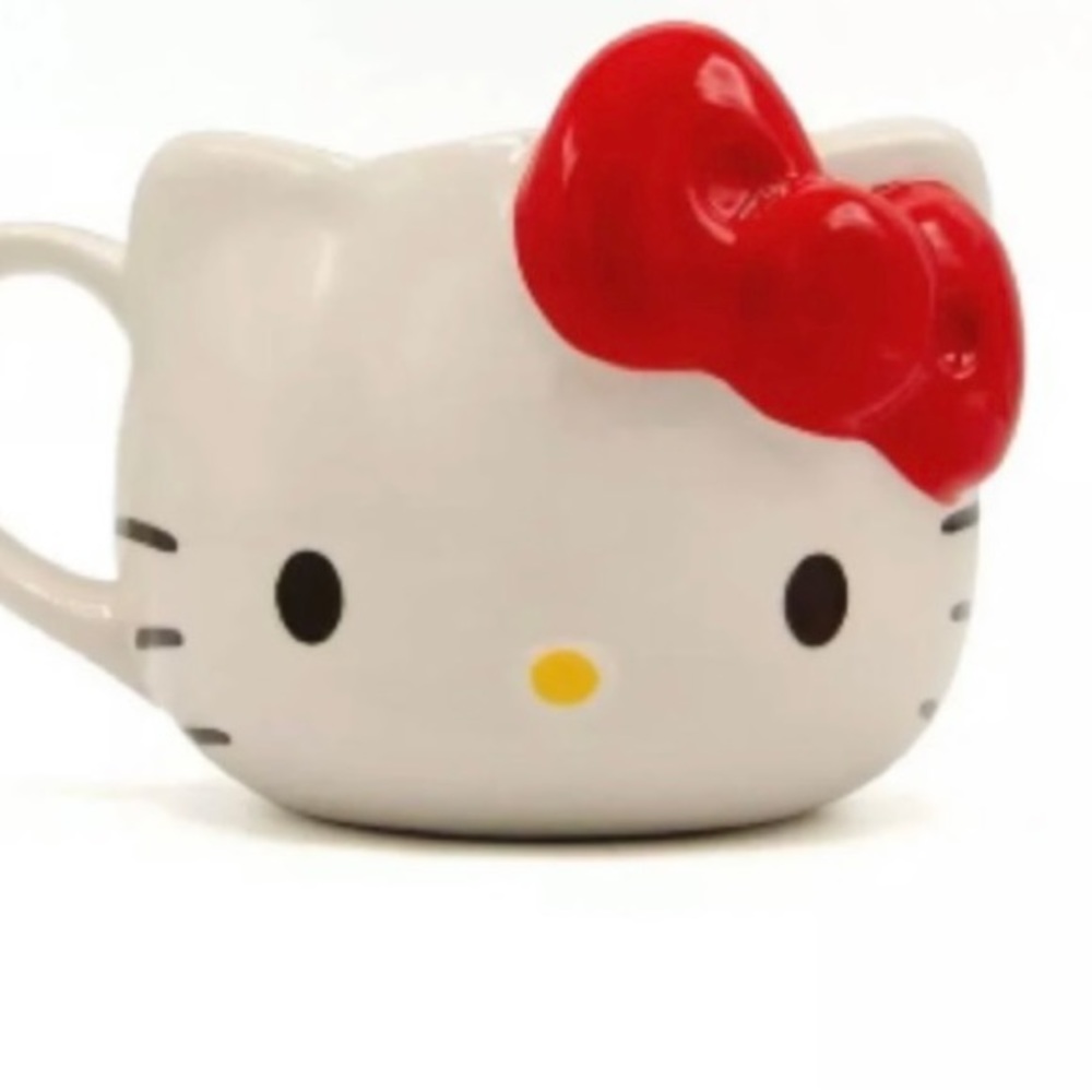 Hello kitty mug